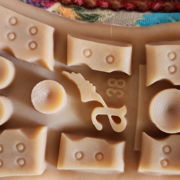 BOHO espadrille type shoe with ankle tie - Picture 6 of 8